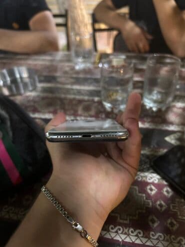 beko paltaryuyan servis: IPhone X, 64 ГБ — 4