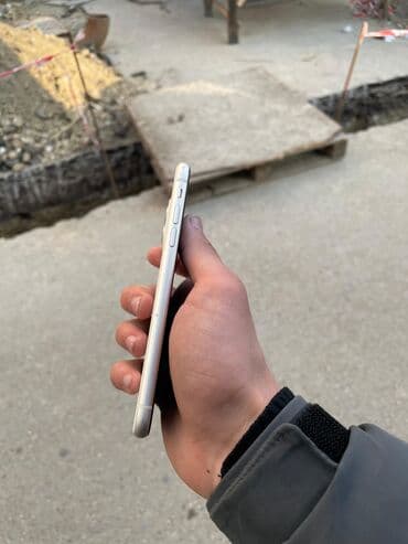 Xiaomi: IPhone 11, Ağ, Face ID — 4