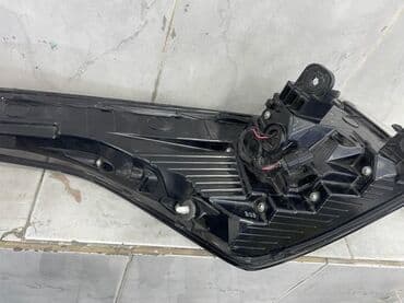 Ferrari: LED, Zeekr Orijinal — 4