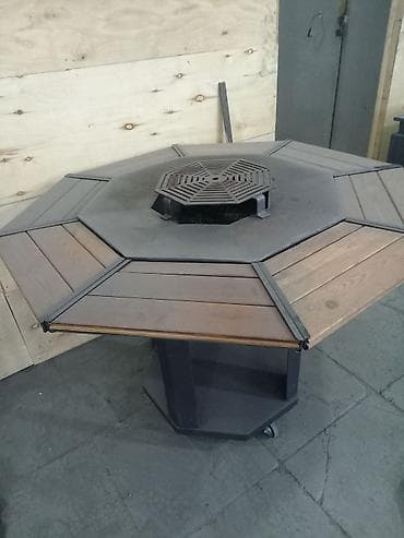 Açıq havada istifadə üçün çoxfunksiyalı manqal-masa - Səkkizguşəli