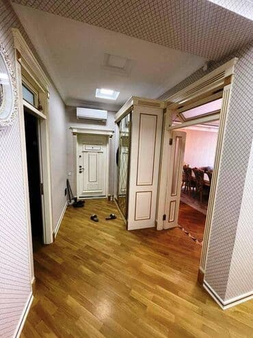 yasamalda satilan bina evleri: 1-ci mikrorayon, 4 otaqlı, Yeni tikili, m. İnşaatçılar, 181 kv. m — 4