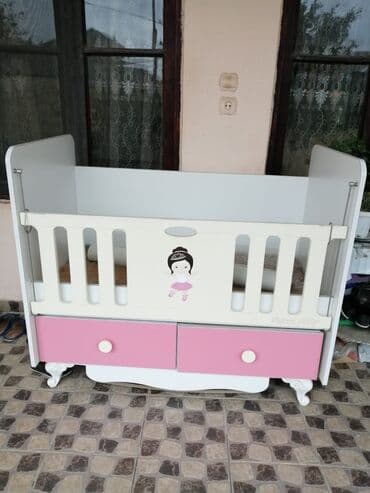 əsgər qız şəkilləri: Qız üçün, Dördbucaq, Beşik, Dəst ilə — 1