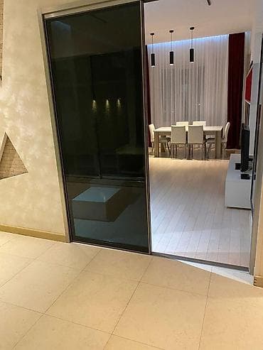 Mənzillər: İcarəyə verilir 3 otaqlı yeni tikili 206 m², Nizami m. Kateqoriya — 3