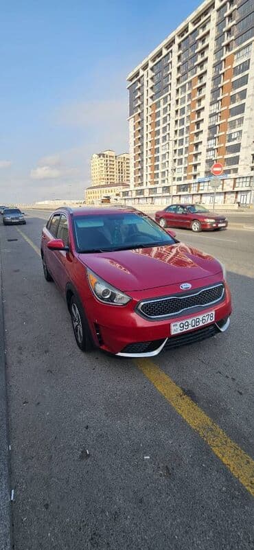 gence emlak heyet evleri: Kia Niro: 1.6 l | 2018 il — 1