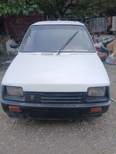 daewoo 2005 model: Daewoo Racer: 1.5 l | 1996 il Sedan — 1