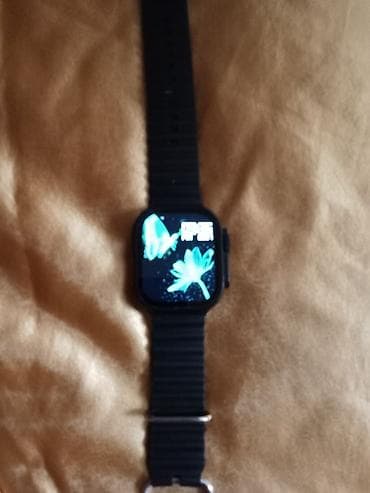 philips xenium 9@9d: Ağıllı saat – qara rəng, düzbucaqlı sensor ekranlı model. Silikon — 5