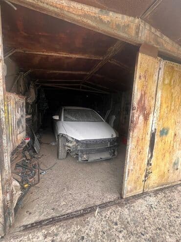 Биология: 18 м², 3 * 6 * 2 Металл Коммунальные линии не подключены — 3