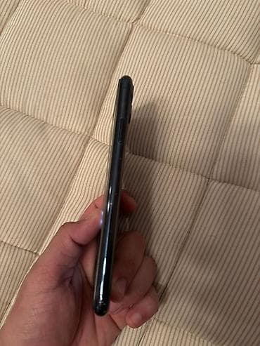 2 el telfonlar: IPhone 11 Pro, Space Gray, Qırıq — 5