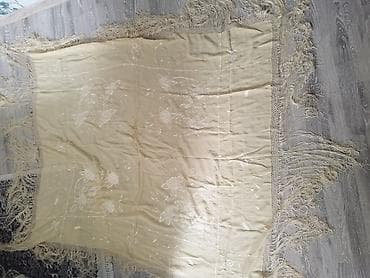 kisi geyimleri kurtkalar: Şal dəsti – 3 ədəd Qiymet Razilasma yolu ile - Bej rəngli böyük şal — 2