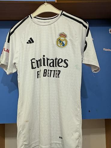 Real Madrid futbol köynəyi – 2024/25 ev forması üslubu,Normal at lalafo.az Real Madrid futbol köynəyi – 2024/25 ev forması üslubu,Normal