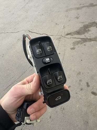 om 651 motor: Mercedes-Benz C203, 2001 il, Orijinal — 1