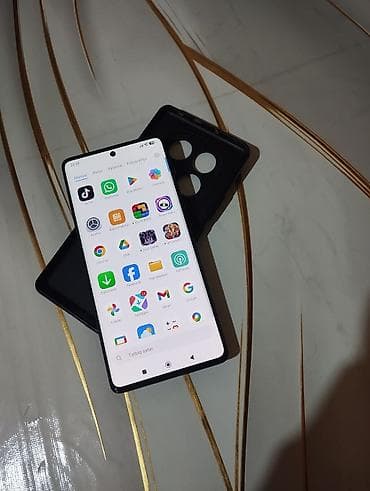 adapt: Redmi Note 14 Pro, 256 GB, rəng - Qara, İki sim kartlı — 2