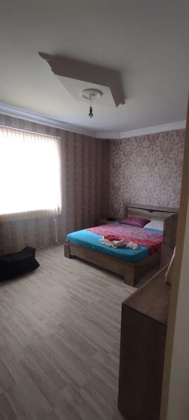 şəmkir rayonu: Xəzər rayonu Buzovna qəsəbəsində ümumi sahəsi 9 sot kupçalı 3 otaqlı — 4