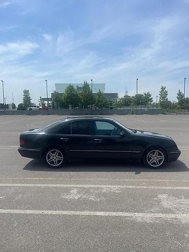 Аксессуары и тюнинг: Mercedes-Benz E-Class (W210), sedan, qara rəng. il 1999 3.2 mator — 4