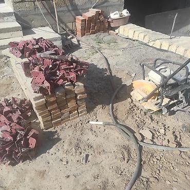 Ford Transit yük mikroavtobusu – daşınma və tikinti işləri üçün ideal