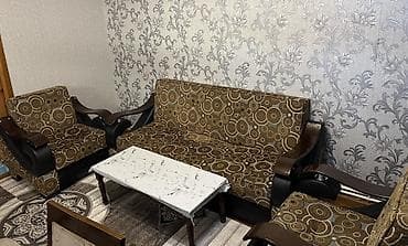 Kreslolar, Divan