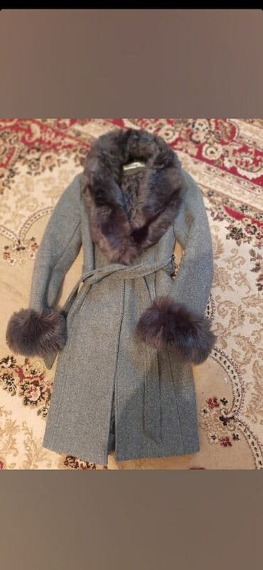 hicabli geyimler: Palto 2 dəfə geyinilib.Baha almışam 60 aznə satıram — 1