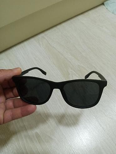 Qol saatları və aksesuarlar: Gün eynəyi — 1