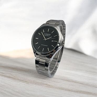 Yeni, Qol saatı, Casio, rəng - Gümüşü