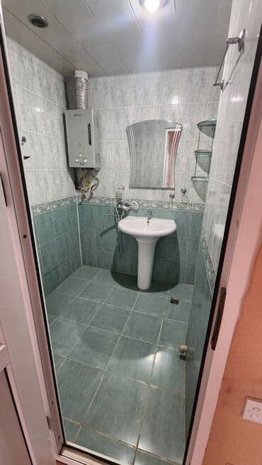 7 ci mikrorayon yeni tikili: Xətai rayonu,Əhmədli, Neapol dairəsi, 171 saylı məktəbin yanında — 9