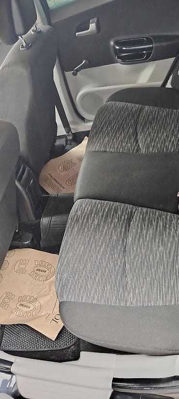 Kia Ceed: 1.4 l | 2007 il Hetçbek — 8