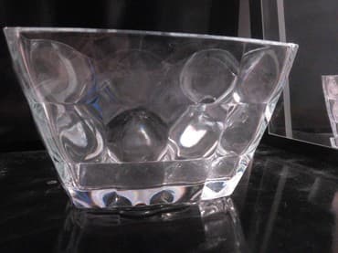 подставка для цветов: Meyve qabi
Hundurluy 12sm
Eni 20sm — 1