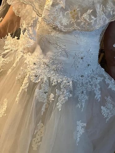 Свадебные платья и аксессуары: Gelınlik – ağ rəng, krujeva və inci aplikasiyalı - Siluet — 4