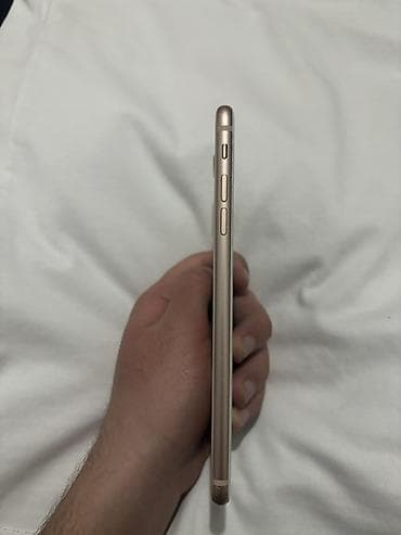 ıphone 8 ekran: IPhone 8 Plus, Qızılı, Barmaq izi — 4