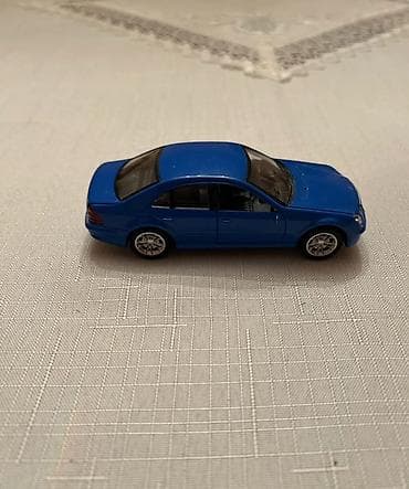 leqo oyuncaqlari: Mavi rəngli metal oyuncaq sedan avtomobil maketi - Material: metal — 5