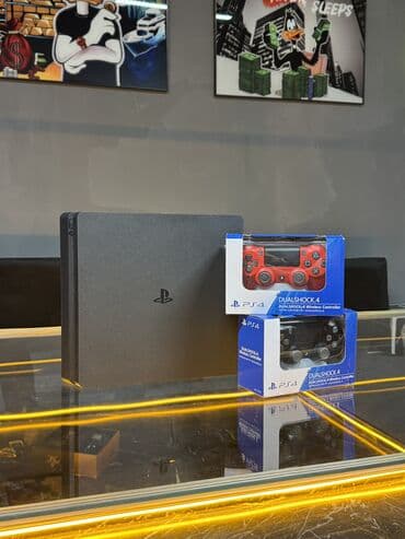 Sony PlayStation 4 Slim İdeal Vəziyyətdədir. TƏMİRDƏ OLMAYIB! İçi