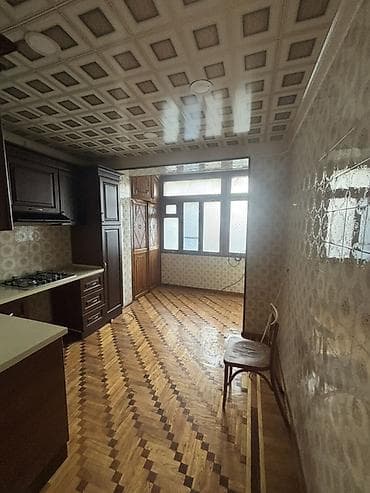 masha: Metbex mebeli satilir yenidir hecbir yerinde ciziqi falan yoxdur — 1