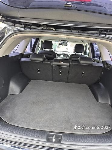 Kia: Kia Sorento – geniş və rahat krossover Xüsusiyyətlər və təchizat: - — 8
