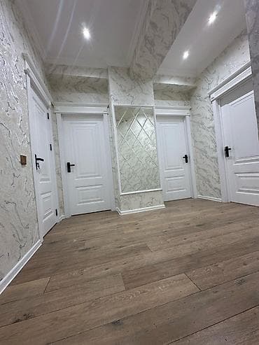 8 ci mikrorayon satilan evler: 3 otaqlı, Yeni tikili, 78 kv. m — 5