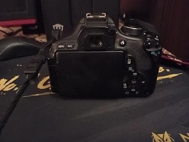 Canon EOS 600D — 2