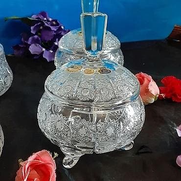 ag yolka: Tom 
2 eded konfet qabi cutu 230 azn
2 eded murebbe qabi cutu 185 azn — 3