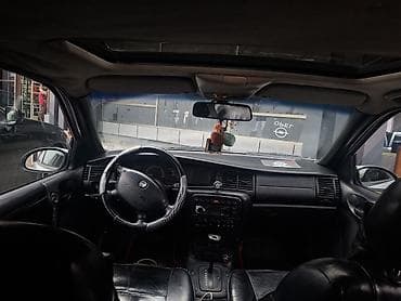 lizing avtomobiller: Opel Vectra: 2.5 л | 1998 г. 498000 км Седан — 4