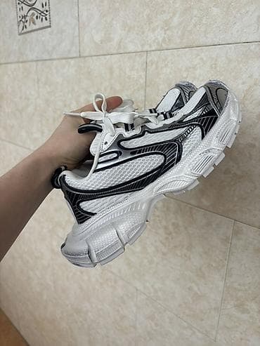 ayaqab: Кроссовки Balenciaga, размер 3723,5см стелька,обуты 1 раз,не подошел — 4