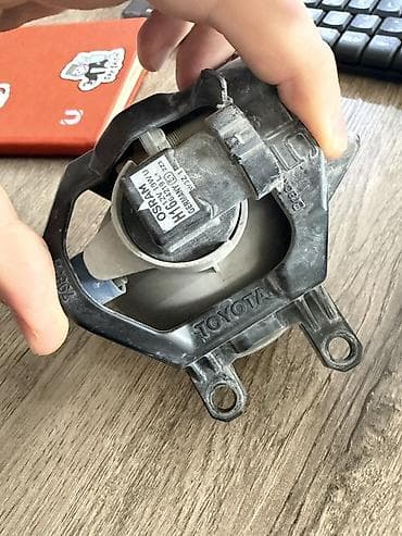 duman fara: Komplekt, Duman əleyhinə faralar, Toyota, Orijinal, Almaniya — 2