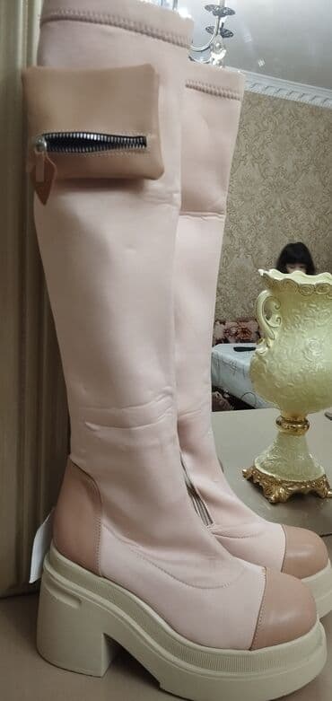 женские сапоги на платформе: Uzunboğaz, Ölçü: 39, rəng - Çəhrayı, Yeni — 2