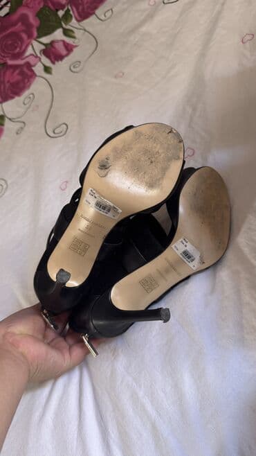 женские туфли с ремешком: Размер: 38, цвет - Черный, Б/у — 3