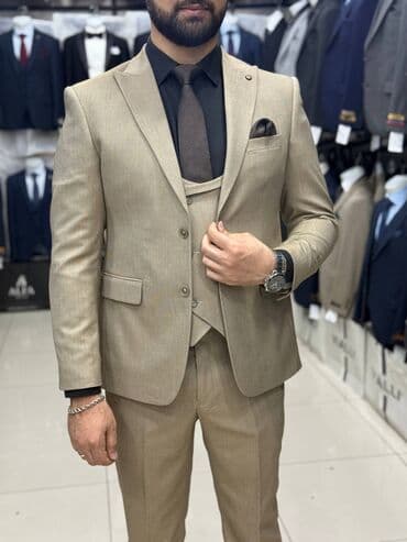 Другая мужская одежда: Kişi Kostyum Dəstləri - Klassik və modern kəsim: dar siluet, çiynə — 10