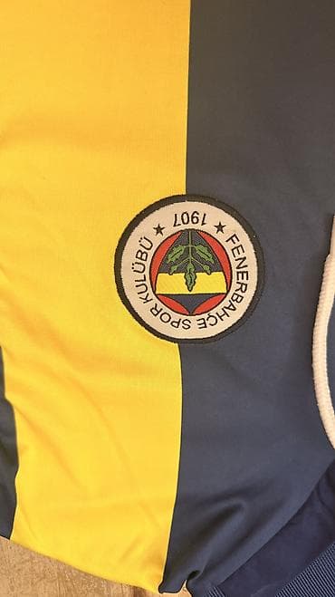 guleş triko: Fenerbahce forma tam yeni 100 yillik formasi — 5
