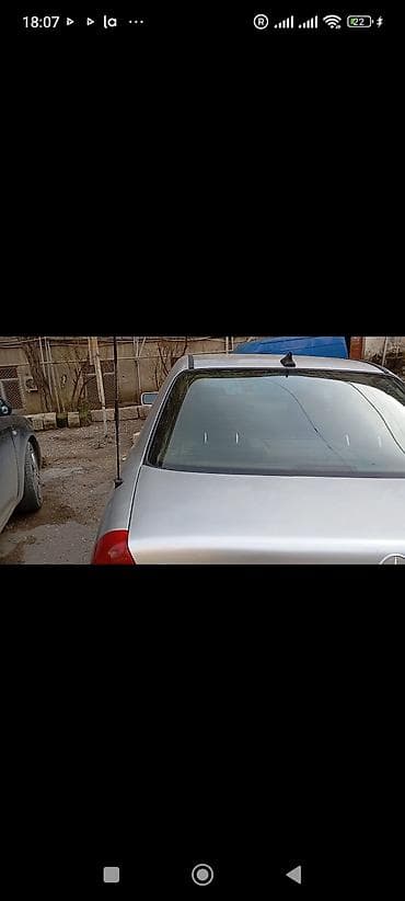 şuşə silən: Mercedes-Benz C-Class: 2.8 l | 1994 il Sedan — 7