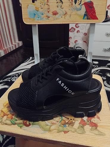 Basanoşka və səndəllər: Baletkalar, Ölçü: 39, rəng - Qara, İşlənmiş — 1