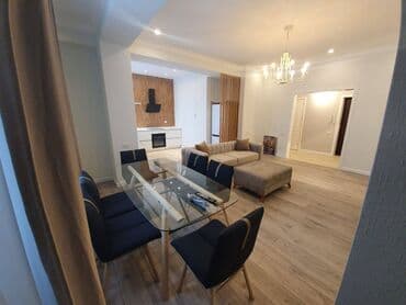 7 ci mikrorayon yeni tikili: Elimlər metrosuna Nərimanov parkina yaxin 17 mertebeli binanın 7-ci — 18