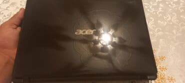 klaviatura notebook: Acer netbook Xüsusiyyətlər: - Ekran: təxminən 14" LED, HD — 2
