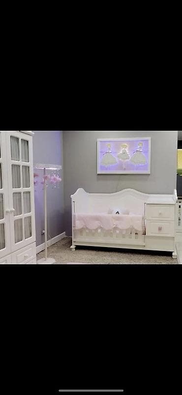 gence qapılar: Qız üçün, Beşik, Dolab — 2