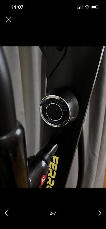 liji trenajor: Ferro elliptical trenajor - Üfüqi pedallı, iki hərəkətli tutacaqlı — 3