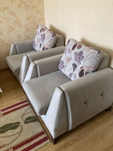 işlenmiş künc divan: Divan, Divan, Bazasız, Açılmayan — 1