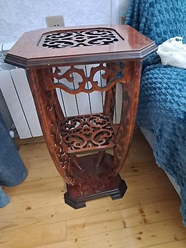 Мебель: Ağac oyma naxışlı dekorativ balaca masa/stand - Material: keyfiyyətli — 1